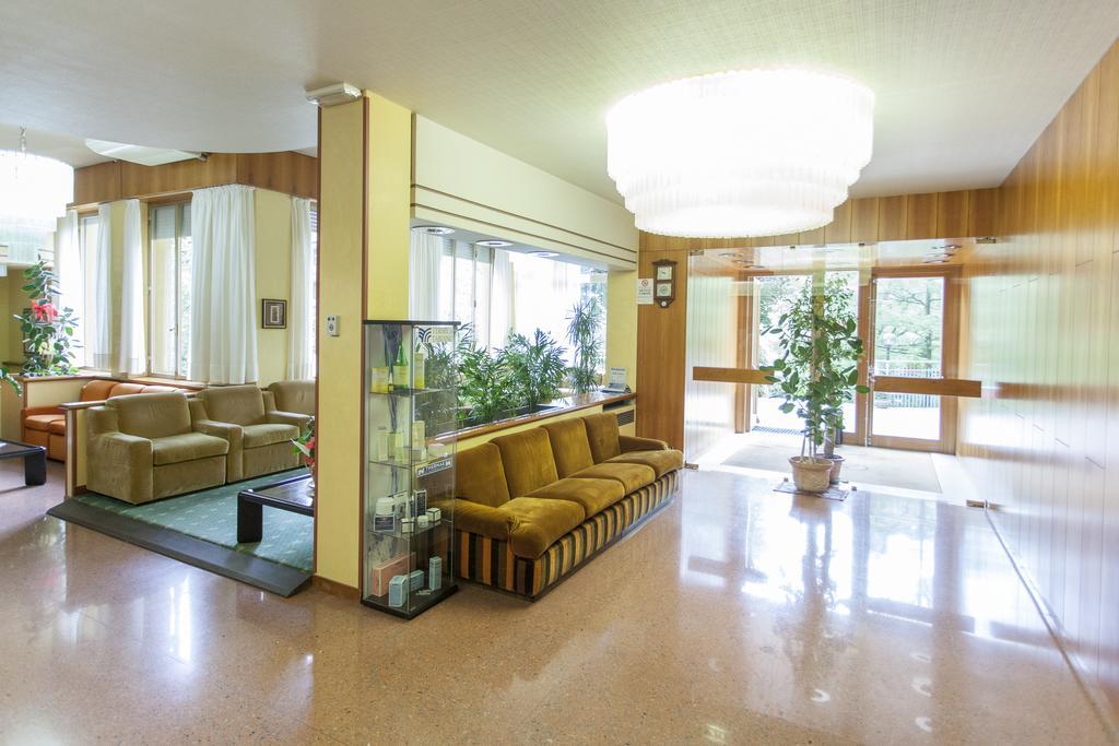 Hotel Rossini Tabiano Terme Exteriér fotografie